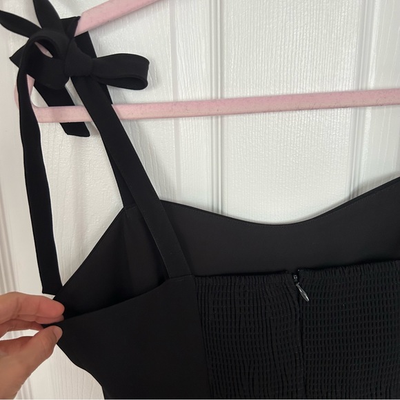 Aritzia Sunday Best Weller dress in size 10 - Picture 9 of 10